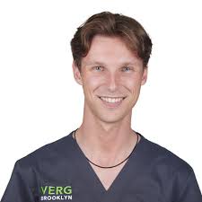 Veterinarian In Brooklyn, NY 11217