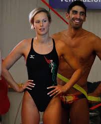Negli ultimi tempi federica pellegrini ha dimostrato di cavarsela, non solo immersa nel cloro delle piscine olimpioniche, ma anche di fronte agli accecanti riflettori del piccolo schermo. Fede Pellegrini Mi Imbarazza Il Fisico Da Nuotatrice Penso Che Foto 5 Affaritaliani It