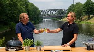 Im wdr und enthält alle rezepte und ausflugstipps aus den sendungen der . Lecker An Bord Eine Kulinarische Sommerreise Kulinarische Schatze Rund Um Oberhausen Lecker An Bord Fernsehen Wdr