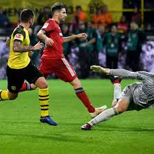Neben dem traditionsduell kommt es zum auftakt der 59. Gewinnspiel Gewinnen Sie Tickets Fur Das Top Spiel Fc Bayern Gegen Borussia Dortmund Gewinnspiele