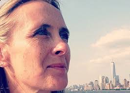 Sandra Huntsman's Instagram, Twitter & Facebook