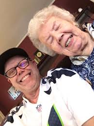 Knelsen familia, twee seent aul em Himmel and onsa Moma and Papa oock. My  apologies for any misspelled words.