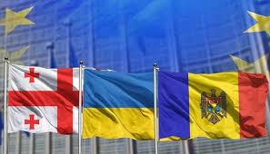 Executive, judiciary and legislature (verkhovna rada) which is a unicameral parliament. Georgia Moldova And Ukraine A Higher Eu Ambition Euractiv Com