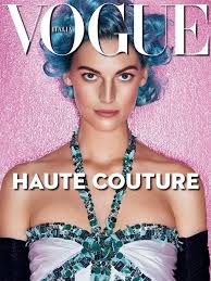 A modellügynökség blog: Megjelent Axente Vanessa 11. Vogue c 