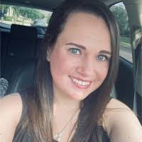 Sara Herndon's Instagram, Twitter & Facebook