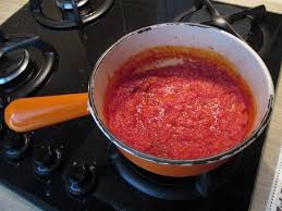 Le Sofrito Une Recette Catalane De Sauce Tomate Recette Catalane Recettes De Cuisine Recette