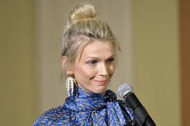 Pronunciation of magda mołek with 1 audio pronunciation, 15 sentences and more for magda mołek. Magda Molek Znika Z Tvn Wiemy Co Dalej Z Dziennikarka Stacja Zabrala Glos Super Express Wiadomosci Polityka Sport