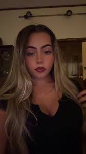 Meagan Harrington's Instagram, Twitter & Facebook