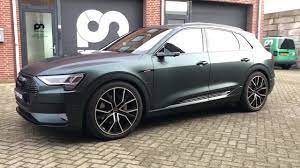 With over 120 different colors, your creativity and options are endless with supreme wrapping film and conform chrome series products. Audi E Tron Carwrap Matt Smaragd Youtube