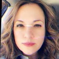 Linda Palmieri's Instagram, Twitter & Facebook