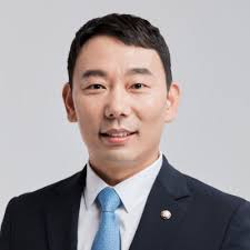 Sunghwan Cho (@jodeng2ld)