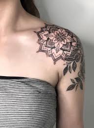 Shoulder Mandala Tattoo The Size Is Almost The Exact Size I Want My Shoulder Cap To B Mandala Tattoo Shoulder Flower Tattoo Shoulder Mandala Tattoo Design