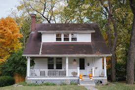 Two teenager talking illustrated houses buying a house mother using smartphone luxury dining table wood house keys hands house key handimng over couple home relaxing married couple watching tv wood beam ceiling. House Images Hq Download Free Images On Unsplash