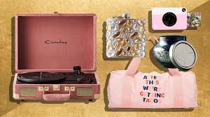 Best buy has fun gift ideas for everyone on your gift list, whether you are looking for birthday, anniversary, or wedding presents, or trying to find the perfect holiday presents. The Best Gifts Under 100 For 2019 S Holiday Season Stylecaster