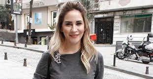 Aynur aydın 15 aralık 1985, doğumlu türk şarkıcı ve şarkı yazarı. Aynur Aydin Kimdir Aynur Aydin Kac Yasinda Nereli Instagram Hesabi Ne Takvim