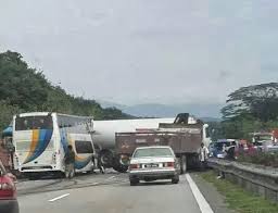 Mohd afiq mengalami kecacatan itu akibat kemalangan jalan raya pada 2013 manakala hairul anuar akibat terjatuh dari bangunan pada 2008. Kemalangan Jalan Raya Bayi 10 Bulan Antara Tiga Maut Kemalangan