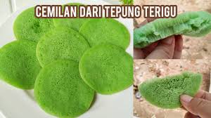 Tepung terigu membentuk jaringan dan & kerangka dari roti sebagai akibat dari pembentukan gluten. Cemilan Tepung Terigu Lumer 159 672 Resep Cemilan Dari Tepung Terigu Enak Dan Kerang Besar