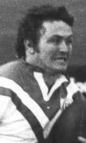 Heartbreaking news today that my great friend and teammate at Widnes Dougie  Laughton has passed away, Dougie was a brilliant forward and became a world  class coach, it was Dougie and I