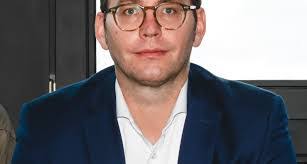 Bernd Gerlach's Instagram, Twitter & Facebook