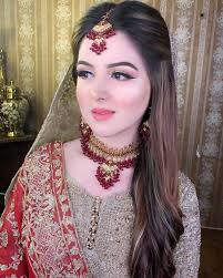 Alluresalonspaofficial Pakistani Bridal Makeup Pakistani Bridal Hairstyles Bridal Hair Decorations