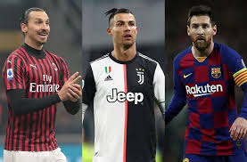 Famous football players names include david beckham, cristiano ronaldo, and of course, lionel messi. Top 10 Football Players With The Most Fans Worldwide Ronaldo Com