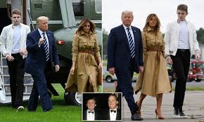 Melania And Barron Are Seen Together With Trump For The First Time Since The Pandemic Began Daily Mail Online
