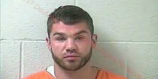 2 escaped inmates back in custody