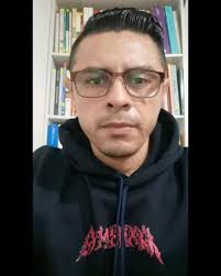 Muchos buscan psicólogos especialistas en ansiedad, depresión, adicciones,  TEPT… y eso está perfecto. Pero casi nadie sabe lo que implica realmente un  proceso de psicoterapia formal. Hoy voy a decirte ...