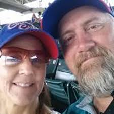 Lori Lund's Instagram, Twitter & Facebook