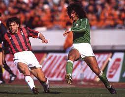 Последние твиты от atlético nacional (@nacionaloficial). Tphoto On Twitter Roberto Donadoni Ac Milan And Leonel Alvarez8 Atletico Nacional 1989 Toyota European And South American Cup 1989 Intercontinental Cup Ac Milan Italy Vs Atletico Nacional Colombia At Tokyo In