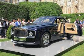 Автомобиль построен в единственном экземпляре для. Rolls Royce Unveils 12 8m Luxury Car Sweptail Pursuitist