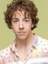 8a0d28a71812cd40cd7eac6733e141dbad08676d-853x1280.jpg?rect=0,72,853,1137&w=300&h=400&fit=crop