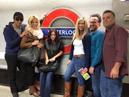 Pin On F R I E N D S Look Alikes