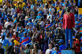 Lumumba Vea, la 'estatua viviente' del Congo, llega a Guadalajara para la Copa Mundial