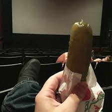 Movie theater in dallas, texas. Turns Out That Texans Had No Idea No One Else Eats Pickles At Movie Theaters And It S Hilarious Bored Panda