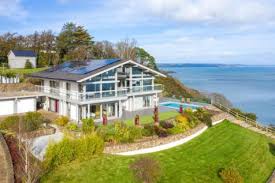 Views from the balcony are fabulous. Properties For Sale In Tenby Rightmove