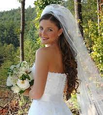 Half Up Half Down Wedding Hairstyles With Veil Wedding Hair Down Down Wedding Hairstyles With Veil Bridal Hair Veil