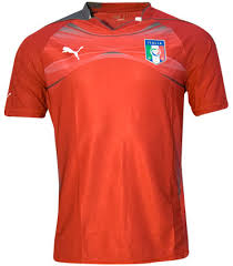 Noi italiani siamo così abituati a vedere la nazionale indossare la maglia azzurra che, nella maggior parte dei casi, dimentichiamo di chiederci da dove derivi questo colore. Acquista Nazionale Italiana Maglia Fino A Off37 Sconti