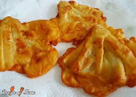 Maruya Recipe Banana Fritter With Sugar Recipe Banana Fritters Recipes Fritters