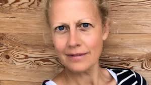 Doch was tut der blonde fernsehstar alles dafür? So Toll Sieht Barbara Schoneberger Ohne Make Up Aus