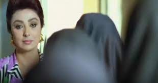 كشفت الفنانة نبيلة عبيد عن إصدار كتاب يعرض مشوارها السينمائي منذ البداية، ويحمل عنوان سينما نبيلة عبيد، على أن يتم إصداره خلال الفترة المقبلة. Ø´Ø±Ù Ø§Ù„Ø®ØµÙˆÙ…Ø© Ø¨ÙŠÙ† Ø§Ù„Ø§Ø¨ØªØ°Ø§Ù„ ÙˆØ§Ù„ØºØ¨Ø§Ø¡ ÙˆØ§Ù„ÙØ¬ÙˆØ±