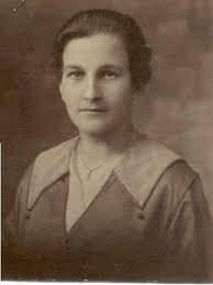 What is the story of W.D. Mooney, the American counterpart of Mr. Chips?