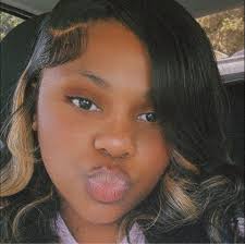 $50 Large-med Sack is Back!! $65 Sack Preferred $75 Sack X-Large ¡La bolsa  grande-mediana de $50 está de vuelta! $65 Saco Preferido $75 Saco X-Large  May 10th & 11th Paige Seafood 4195