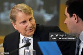 267 Notis Stock Photos, High-Res Pictures, and Images