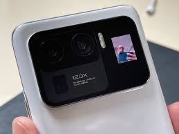The xiaomi mi 11 ultra's camera bump is no moon; Xiaomi Mi 11 Ultra Im Test Mega Zoom Und Mini Display Der Spiegel