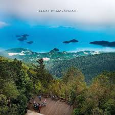 It is situated on the top of. Menarakayangan Instagram Posts Photos And Videos Picuki Com