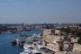 Es ist auf 316 km² fläche mit einer bevölkerung von etwa 403 tausend. Malta Und Die Hauptstadt Valletta Urlaubsfotos