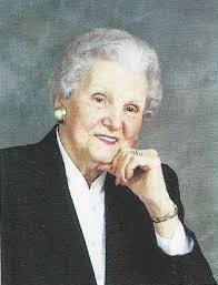 Helen Kyles's Instagram, Twitter & Facebook