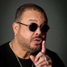 Letra de la canción Por un beso tuyo