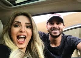 قورباقه شاید متفاوت‌ترین سریال ایرانی از لحاظ خط داستانی باشد. Ù‡Ù† Ø¨Ø§Ù„ÙÙŠØ¯ÙŠÙˆ Ù…ÙŠ Ø­Ù„Ù…ÙŠ Ø¨Ù€ Ø§Ù„Ø¨ÙˆØ±ÙƒÙŠÙ†ÙŠ Ø¯Ø§Ø®Ù„ Ø­Ù…Ø§Ù… Ø³Ø¨Ø§Ø­Ø© ÙÙŠ Ø´Ù‡Ø± Ø§Ù„Ø¹Ø³Ù„